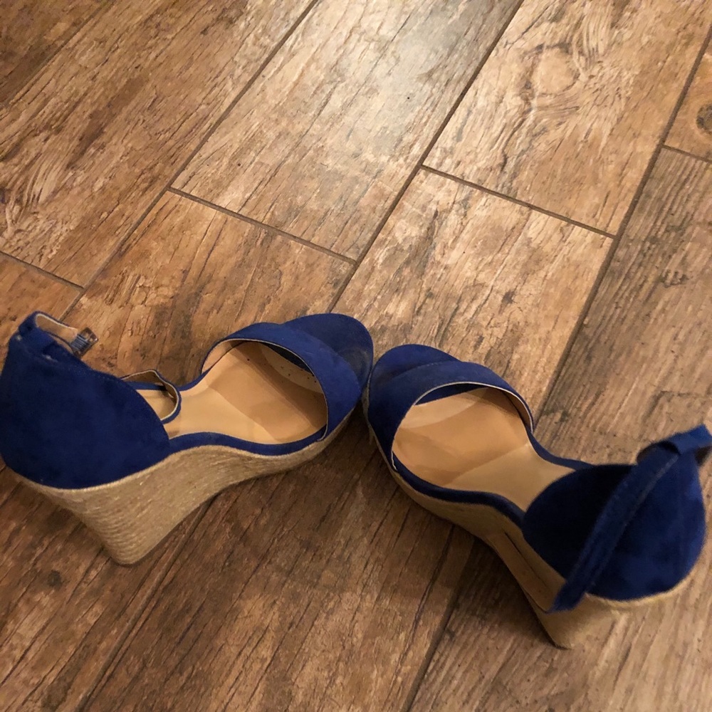 Blue Express wedges